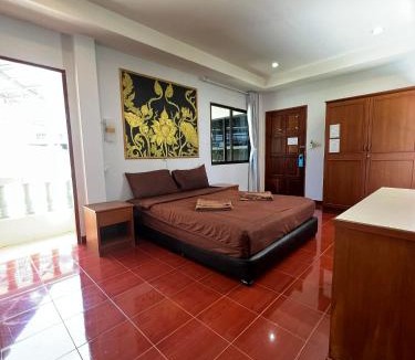 Kata Hotel | Ban Elephant Blanc Apartment