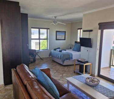 Stompneusbaai Apartment | Beachway on Golden Mile
