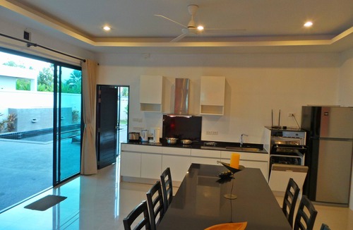 Rawai Villa | Beautiful Modern Villa PRIVATE POOL, 3 BDR, 3 BATH, Very Close to the Beaches.