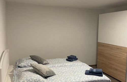 Spodnje Skofije Apartment | Bella