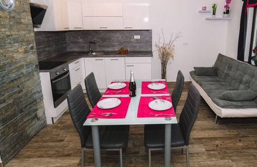 Zasip Apartment | Bled Prestigious and Stylish Apartments - Classic Studio Apartment with Terrace