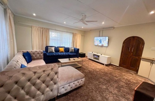 Beacon Bay Apartment | Blue Bend Valley