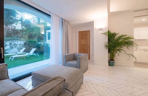 Sant'Agnello Apartment | Brand new 3BR 3BT lavish serviced central apartment with private pool and garden