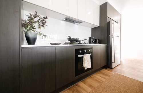 Rochedale House | Brand new 3BR townhouse -Modern comfy family home