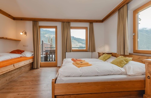 Hollersbach im Pinzgau Apartment | by Interhome