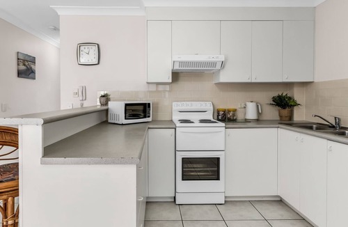 Bogangar Apartment | Cabarita Beachfront Poolside 23