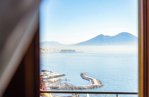Posillipo Apartment | Cahouse