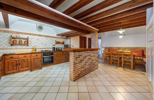 Cala de Bou Villa | Can Mestre is a huge Villa near to San Antonio