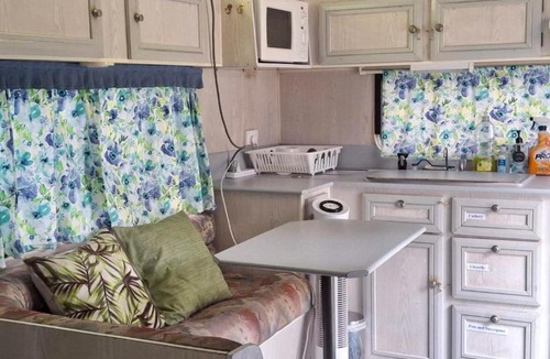 Mount Crosby Other | Caravan Rustic Sunflower