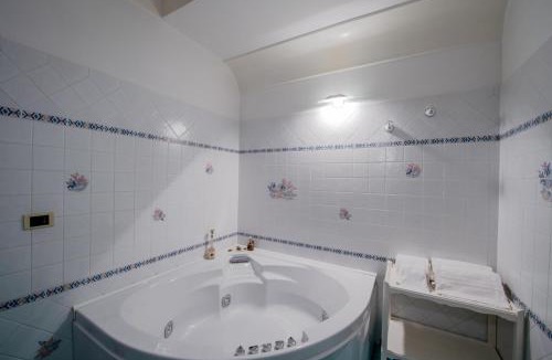 Conca dei Marini House | Casa Raffaele, terrace with solarium and sea view