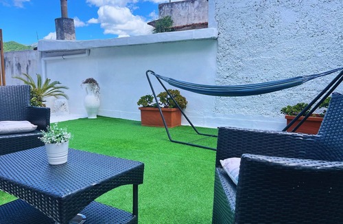Ravello Apartment | Casa Tasca, a cozy and quiet apartment with a large terrace.