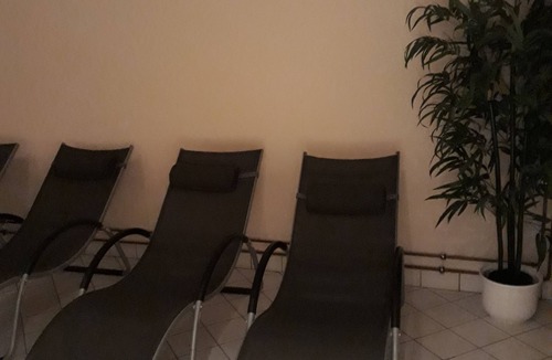 Saalbach Apartment | Centrally located, newly renovated non-smoking apartment with pool and sauna.