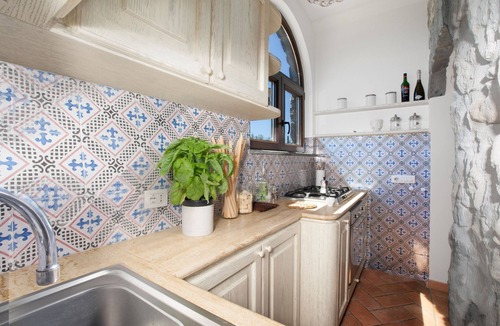 Sant'Agata sui Due Golfi Villa | Charming 2-bedroom villa in wonderful Torca, Massa Lubrense with AC