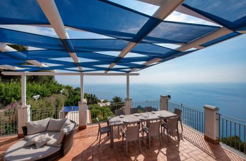 Conca dei Marini Villa | Charming Villa 1B - 2B, 200 stairs from the road by Wonder Tour