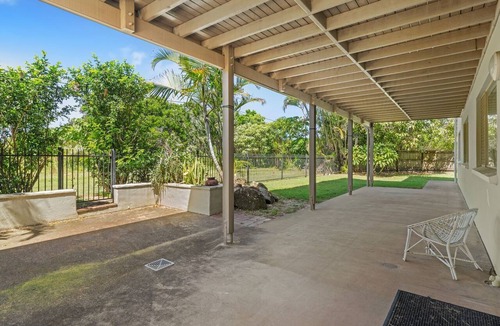 Pottsville House | Classic Beach House on Surfside - Pet Friendly