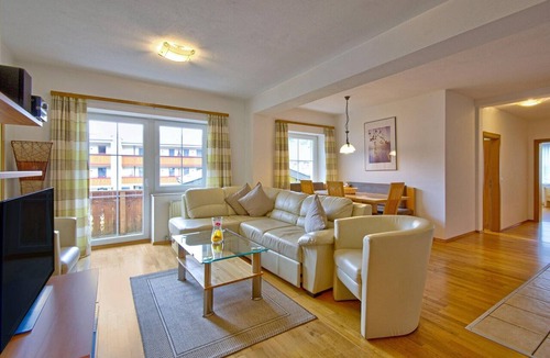 Niederau Apartment | Comfortable Vicky Apartment in Wildschönau