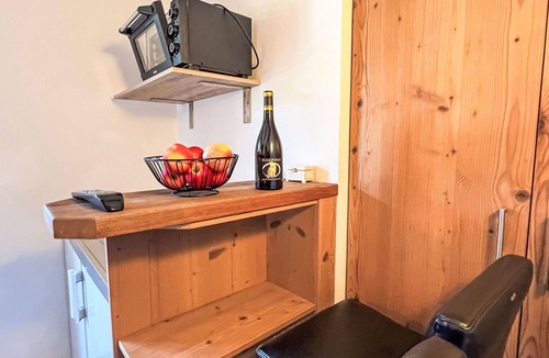 Oberndorf in Tirol Apartment | Cosy apartment for 2 people with WIFI, TV and balcony