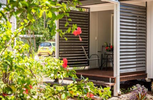 Arcadia House | Dandaloo Gardens