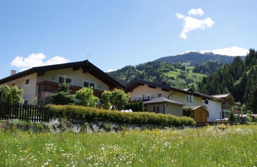 Hollersbach im Pinzgau Apartment | Das Taubenhaus - Apartment - Apartment/suite, shower, WC, balcony-1 pers