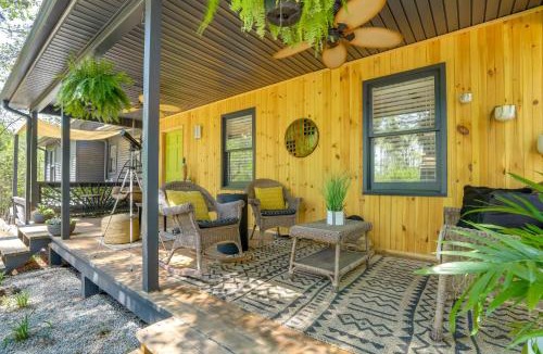 Lithonia House | Deck & Hiking Trails: Luxe Georgia Farm Retreat
