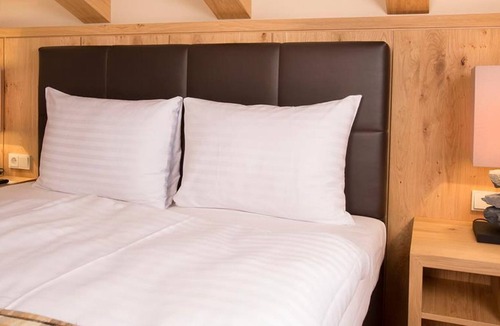Hollersbach im Pinzgau House | Deluxe Familienzimmer mit Frühstück - Erholungshotel Kaltenhauser