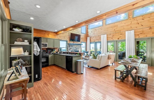 Clayton House | Designer Chic Mountain Home Minutes From Downtown Clayton & Lake Burton