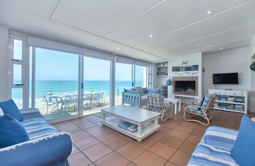 Arniston House | Dinky's Den