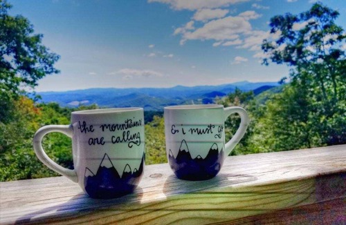 Boone Cabin | Discover Above the Clouds in West Jefferson, NC—a spacious 3-bedroom cabin for 7.