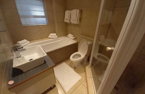 Mossel Bay Apartment | "Discover Your Perfect Canvas: Unwind in Style Just Moments Away from Diaz Beach
