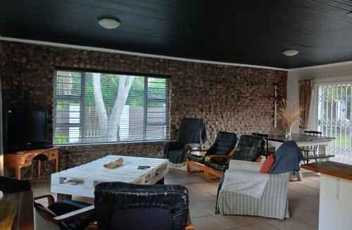 West Bank House | Dollery House