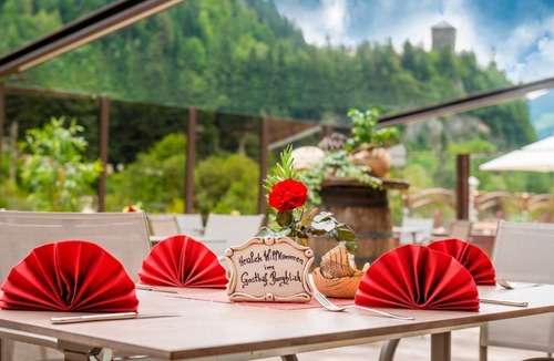 Dorfgastein House | Double- Multi-bed room Superior + - Castle view, Hotel-Restaurant