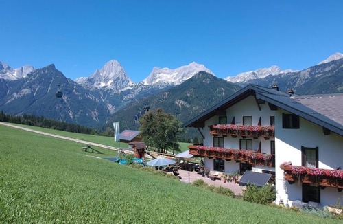Hinterstoder Apartment | Double room "Löwenzahn TYPE A" with balcony - Berghof Sturmgut