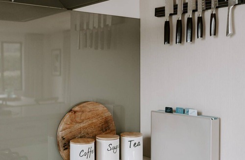 Arrowtown House | Dovecote: Hot Tub & Game Room in Arrowtown