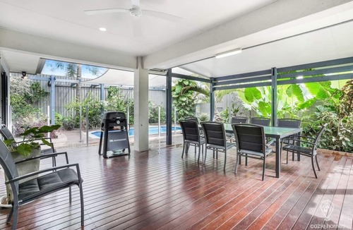 Kewarra Beach House | Driftwood House - Spacious Family Retreat with Pool & Alfresco Dining Near the Beach