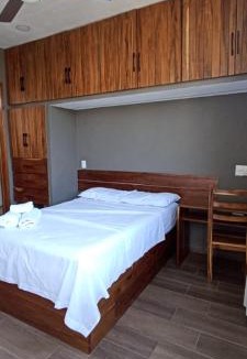 El Cuyo Apartment | Edificio Regam