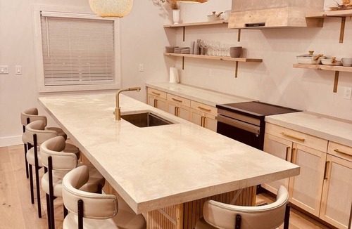 East Side House | Elegant Scandinavian Compound HOT TUB 12 bedrooms 6 bath pingpong pool sleeps 36