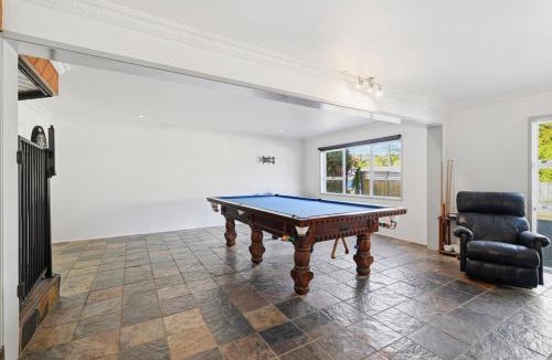 Springfield House | Elevated Escape for Biking, Golfing, Relaxing-swimming pool is only available for summer