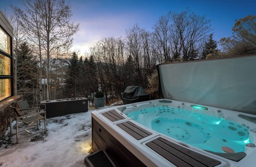 Aspen House | Elevated Ski Season Retreat in Aspen