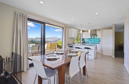 Hanmer Springs House | Elks Retreat Hanmer Springs Holiday Home