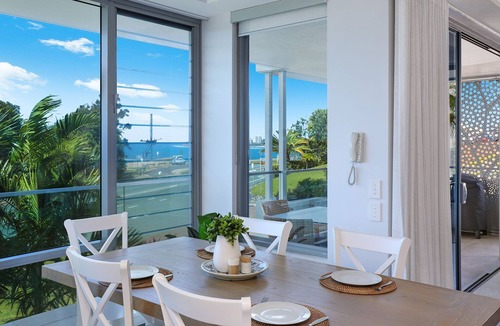Alexandra Headland Apartment | Elysee Luxury Alexandra Headland 2 Bedroom Apartment