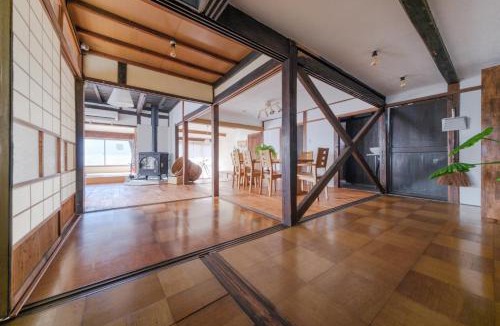 Okaya Apartment | Entire Traditional House, Pet Friendly,貸切古民家,最大9名,ペット可, 長野岡谷IC5分,ファミリー歓迎