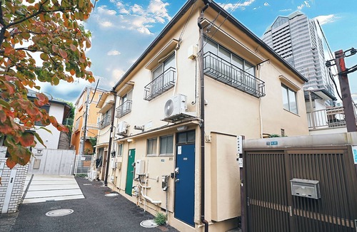 Akasaka Villa | Experience life in a private old private house in the heart of Tokyo｜3 bedrooms, 5 beds｜Excellent access to Akasaka, Roppongi, Ginza, Aoyama, Harajuku, Imperial Palace｜with private workspace