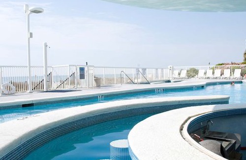 Myrtle Beach Resort | Fantastic Oceanfront Efficiency + Official On-Site Rental Privileges