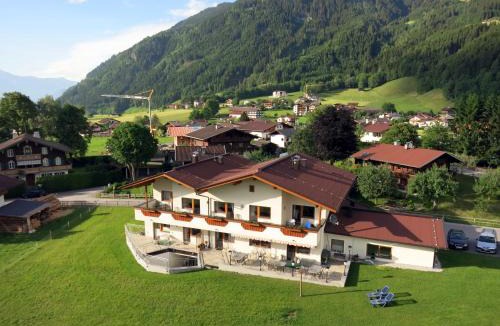 Stumm House | Ferienhaus Zillertal