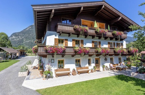 Lofer House | Ferienwohnung Felix - Dusche, WC, Nichtraucher - Glatzlbauer