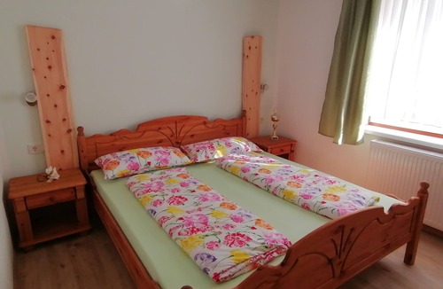 Birnbaum Apartment | Ferienwohnung Hain