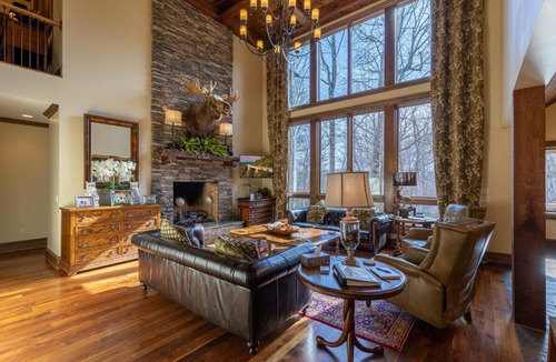 Blowing Rock House | Fern Ridge Lodge at Sweetgrass
