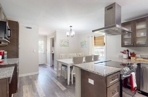 Douglasville House | Fully Equipped Orchard near Downtown GA & Airport