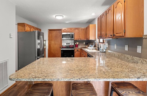 Stonecrest House | Good Vibes - Located in Rumbling Bald Resort, 3BR, 4.5BA, Air Hockey, Great Internet