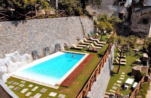 Amalfi Apartment | Gorgeous Loft Apartments with Pool in Amalfi Town by AMALFIVACATION.IT